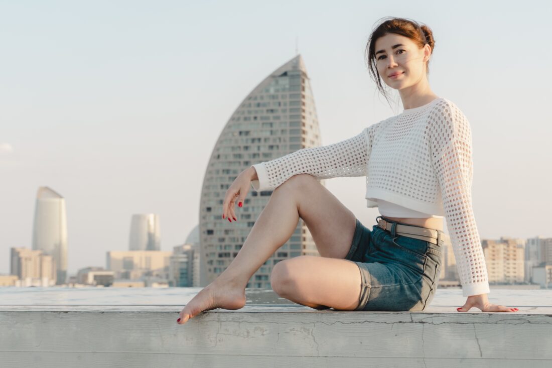 Denim has always been a staple timeless, versatile, and endlessly adaptable. But in a world where fashion is constantly evolving, today’s generation demands more than just a classic pair of jeans. They want authenticity, sustainability, and style that feels effortless yet elevated. Enter AGOLDE, a brand that is reshaping the future of denim by blending modern design with conscious craftsmanship.